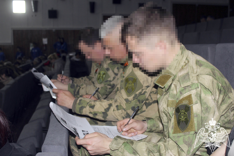 Росгвардейцы в Херсонской области присоединились к «Диктанту Победы»