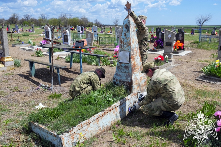 Росгвардейцы присоединились к акции «На страже памяти» в Херсонской области